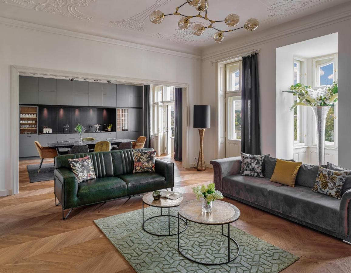 Mn6 Luxury Suites By Adrez Prague Luaran gambar