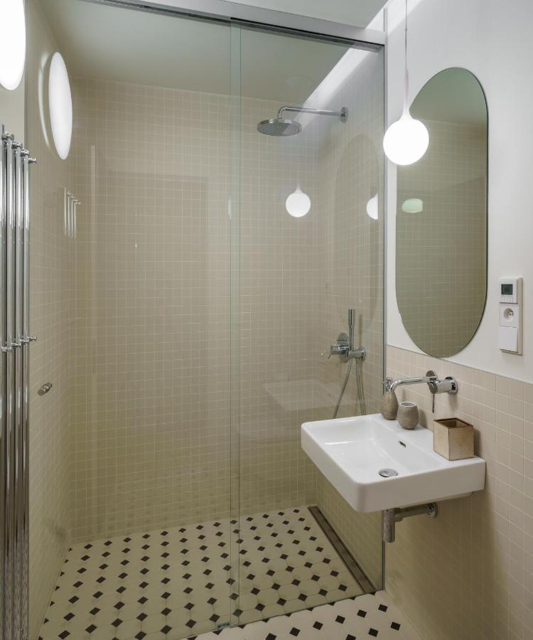 Mn6 Luxury Suites By Adrez Prague Luaran gambar